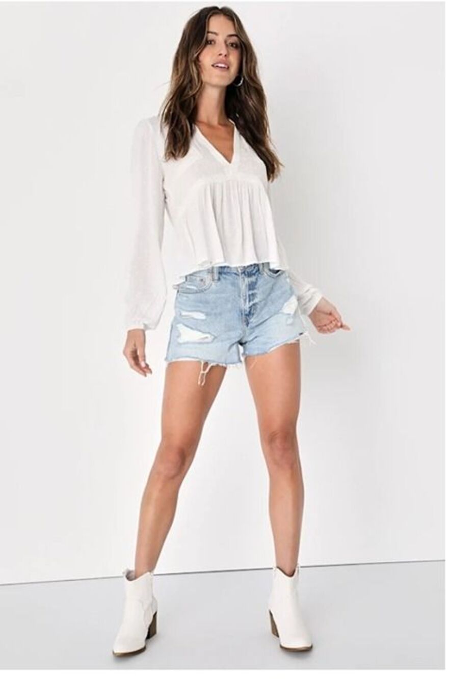 DAZE Denim Cutoff Shorts Womens Size 27 Small Light Wash High Rise Raw Hem NEW